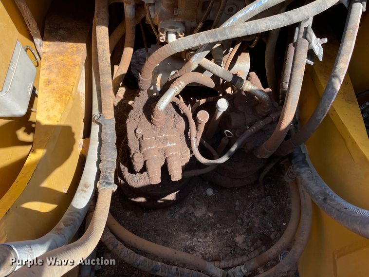 image for item DJ5093 2012 John Deere 450D LC  excavator