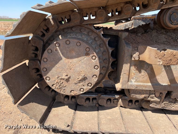 image for item DJ5093 2012 John Deere 450D LC  excavator