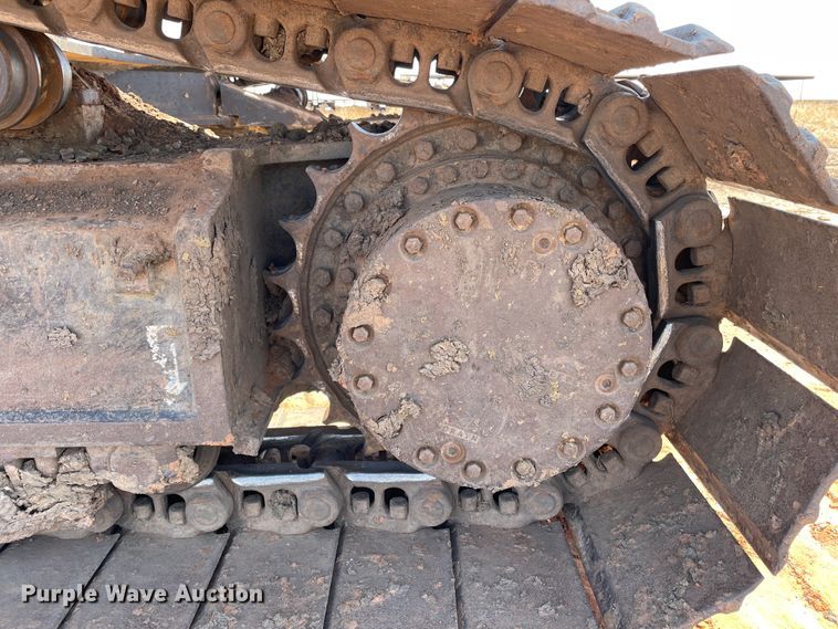 image for item DJ5093 2012 John Deere 450D LC  excavator