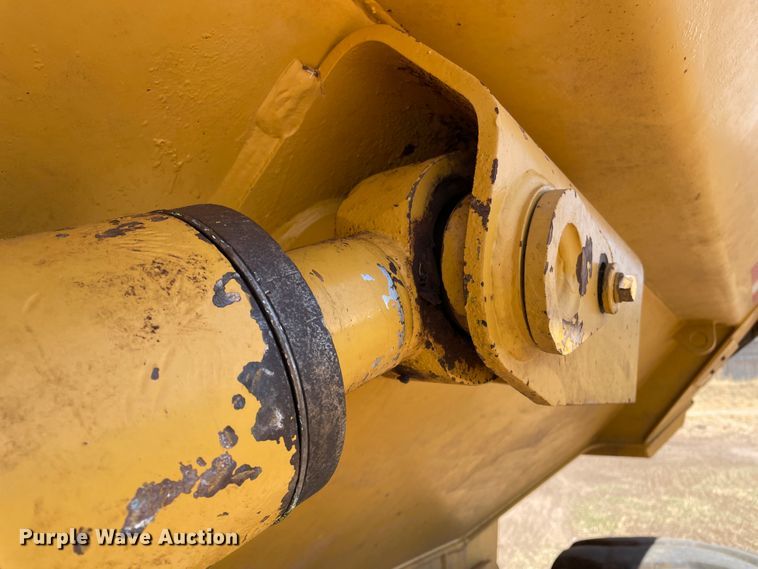 image for item DJ5094 Holmes 30T  dump trailer