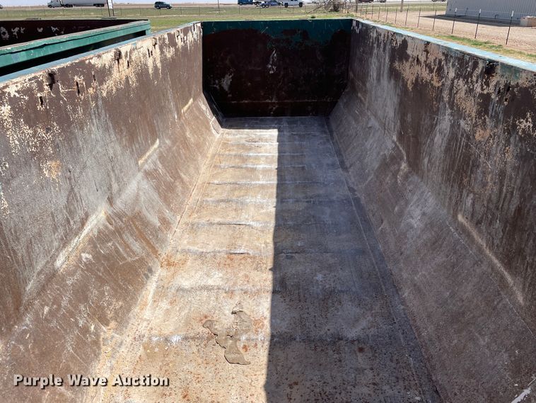 image for item DJ5113 Roll-off dumpster