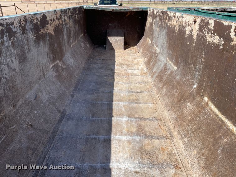 image for item DJ5113 Roll-off dumpster