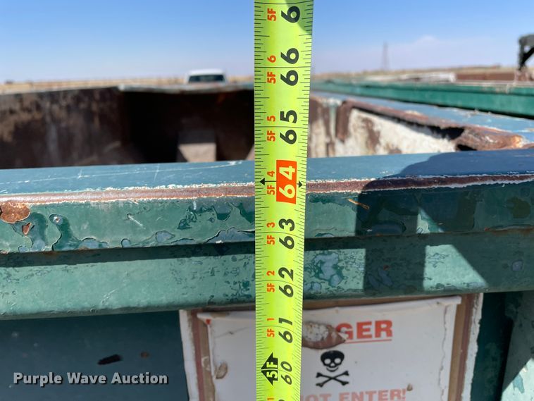 image for item DJ5113 Roll-off dumpster