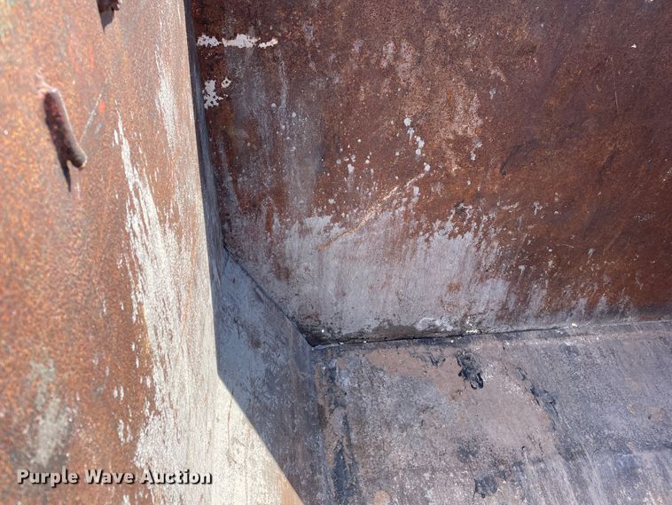 image for item DJ5114 Roll-off dumpster