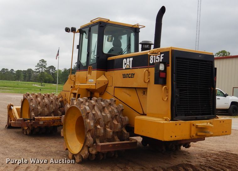 image for item DK0341 2001 Caterpillar 815F  soil compactor
