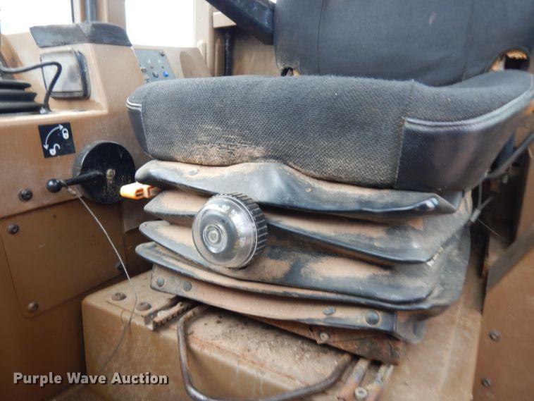 image for item DK0341 2001 Caterpillar 815F  soil compactor