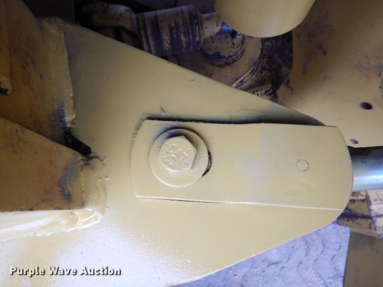 image for item DK0341 2001 Caterpillar 815F  soil compactor