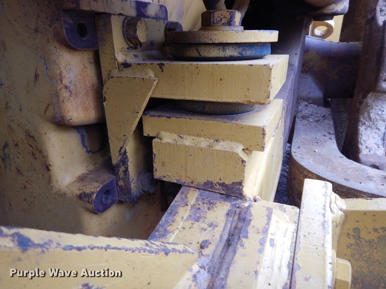 image for item DK0341 2001 Caterpillar 815F  soil compactor