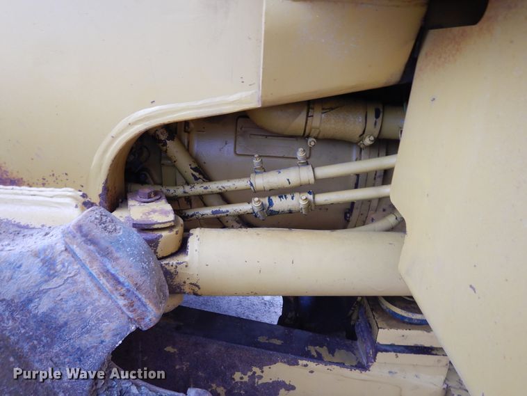 image for item DK0341 2001 Caterpillar 815F  soil compactor