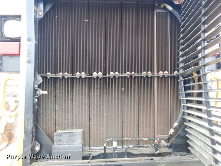 image for item DK0341 2001 Caterpillar 815F  soil compactor