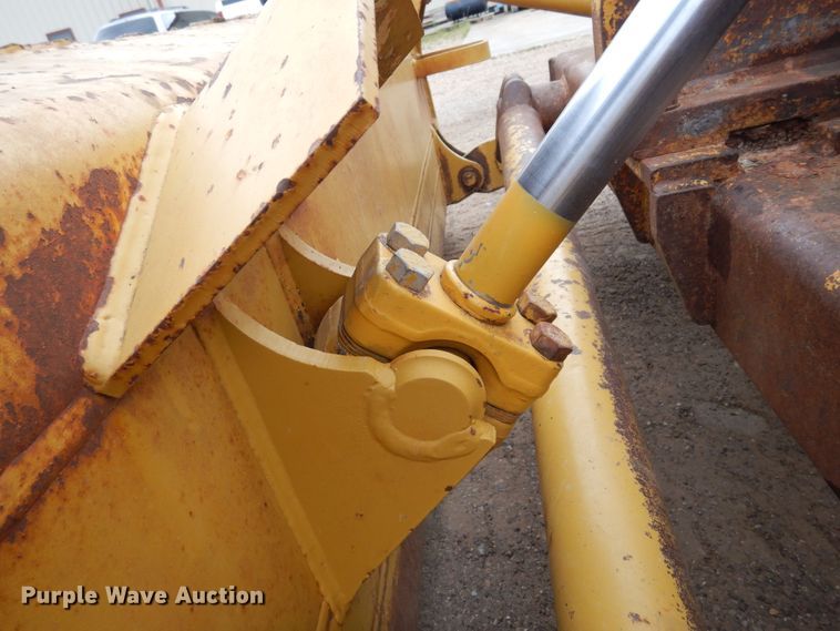 image for item DK0341 2001 Caterpillar 815F  soil compactor