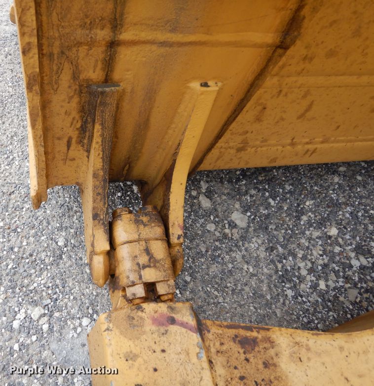 image for item DK0342 2014 Caterpillar D6T XL  dozer