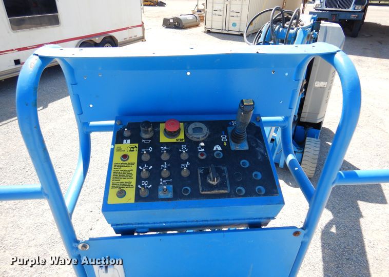 image for item DK0795 Genie Z30/20N  boom lift