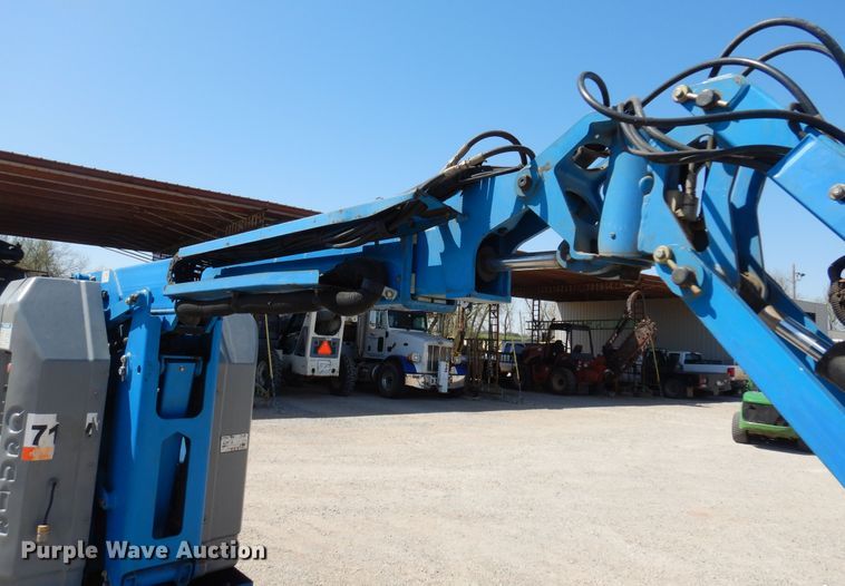 image for item DK0795 Genie Z30/20N  boom lift
