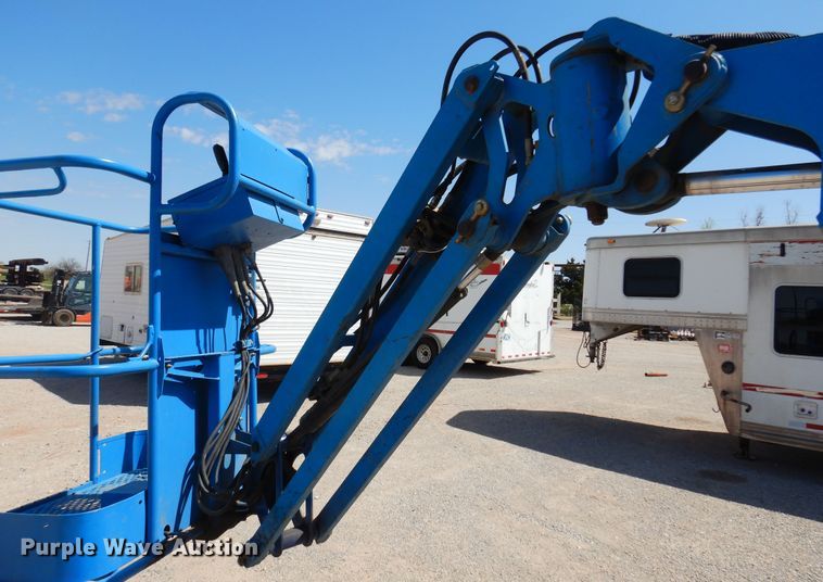 image for item DK0795 Genie Z30/20N  boom lift