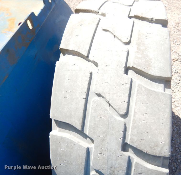 image for item DK0795 Genie Z30/20N  boom lift