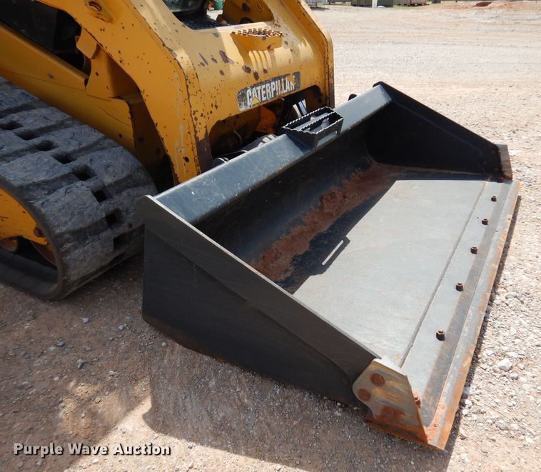 image for item DK0801 2013 Caterpillar 279C2  tracked skid steer loader