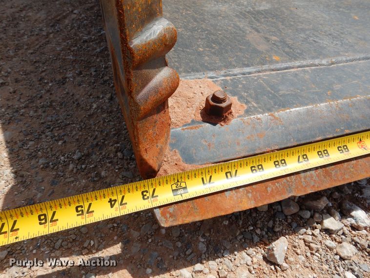 image for item DK0801 2013 Caterpillar 279C2  tracked skid steer loader