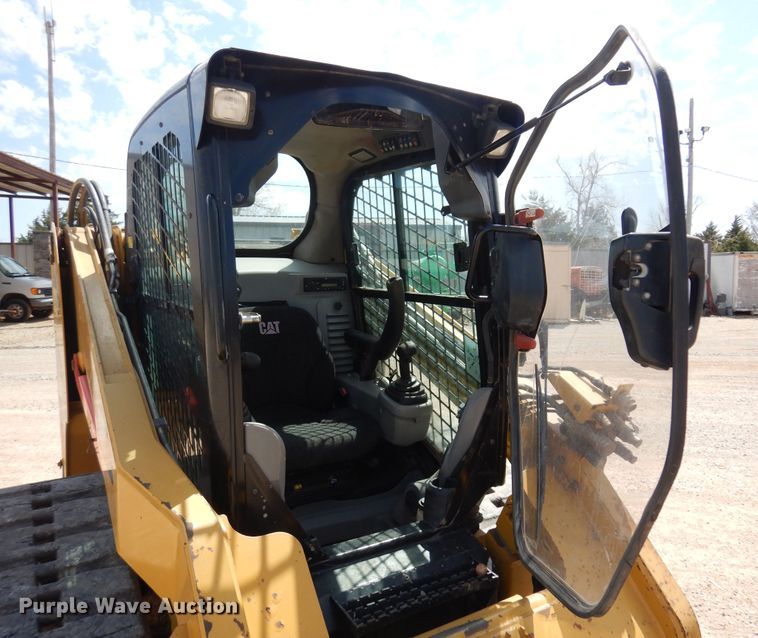 image for item DK0801 2013 Caterpillar 279C2  tracked skid steer loader