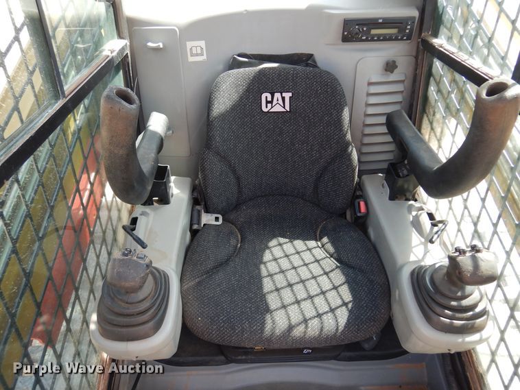 image for item DK0801 2013 Caterpillar 279C2  tracked skid steer loader
