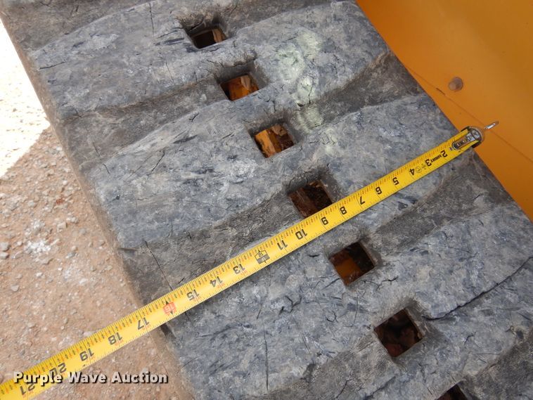 image for item DK0801 2013 Caterpillar 279C2  tracked skid steer loader