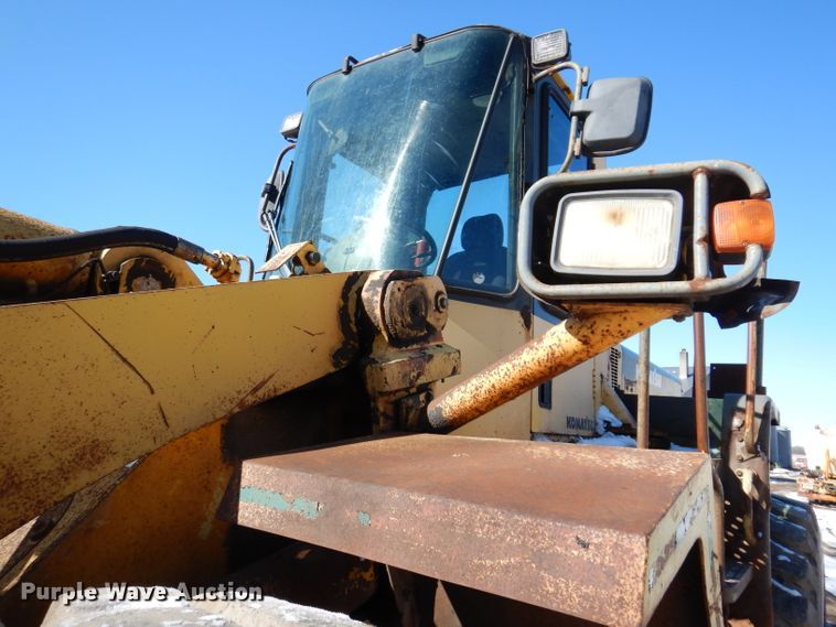 image for item DK1982 1998 Komatsu WA450-3L  wheel loader