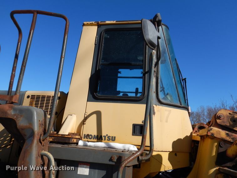 image for item DK1982 1998 Komatsu WA450-3L  wheel loader