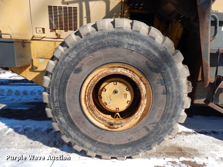 image for item DK1982 1998 Komatsu WA450-3L  wheel loader