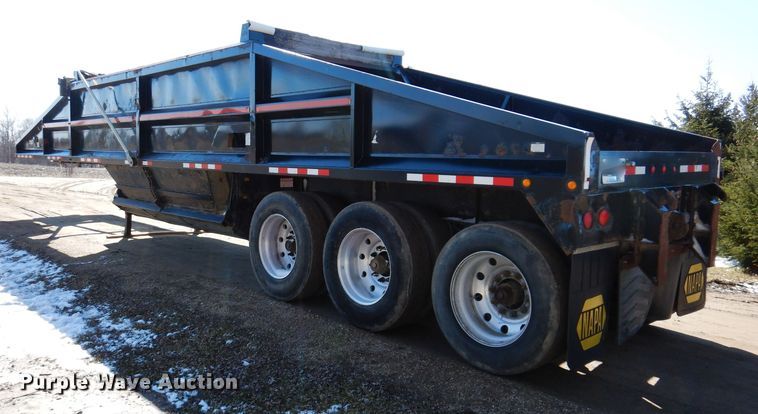 image for item DK1983 2009 Dakota  bottom dump trailer