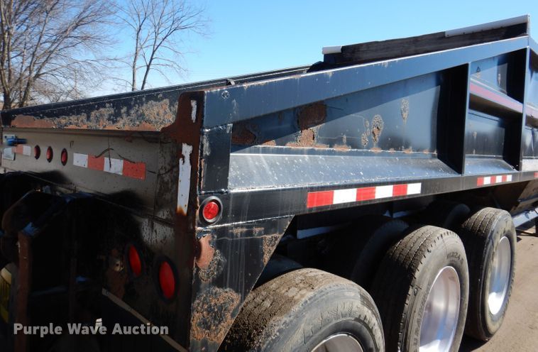 image for item DK1983 2009 Dakota  bottom dump trailer