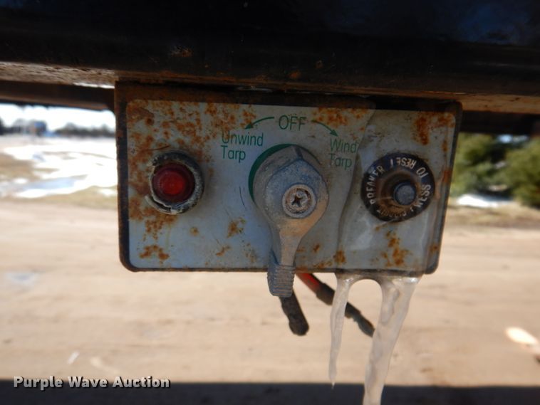 image for item DK1983 2009 Dakota  bottom dump trailer