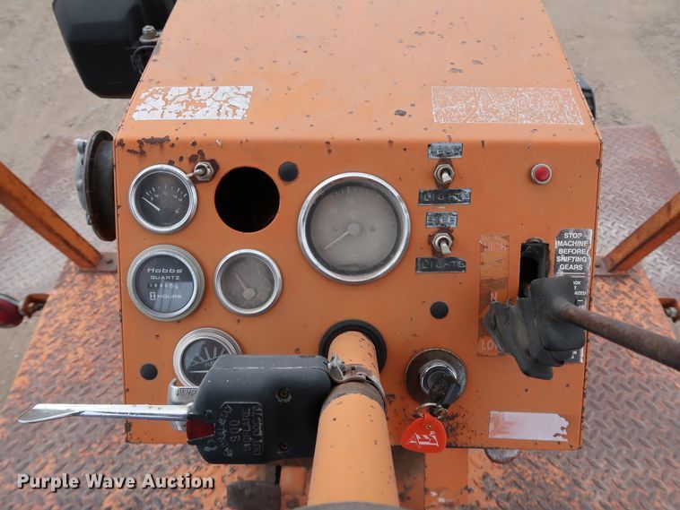 image for item DK3558 1998 Broce RJ350  broom