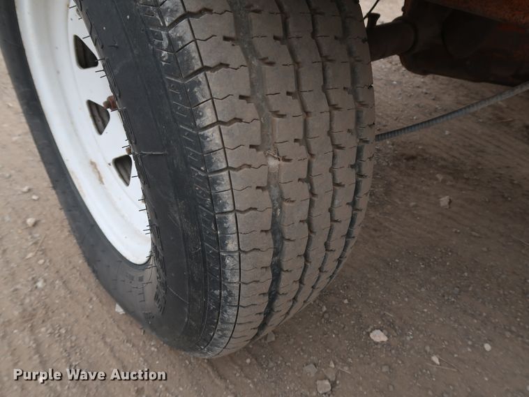 image for item DK3558 1998 Broce RJ350  broom