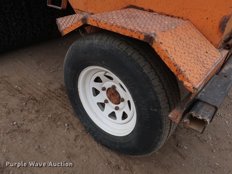 image for item DK3558 1998 Broce RJ350  broom