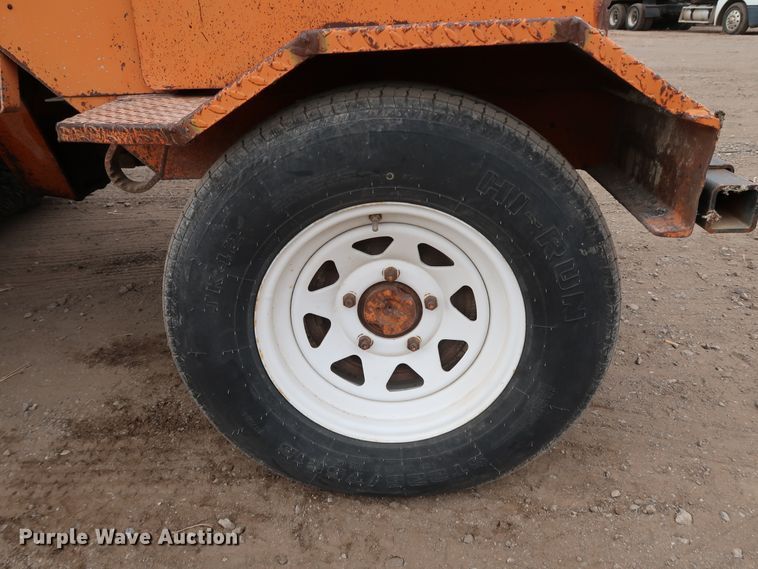 image for item DK3558 1998 Broce RJ350  broom