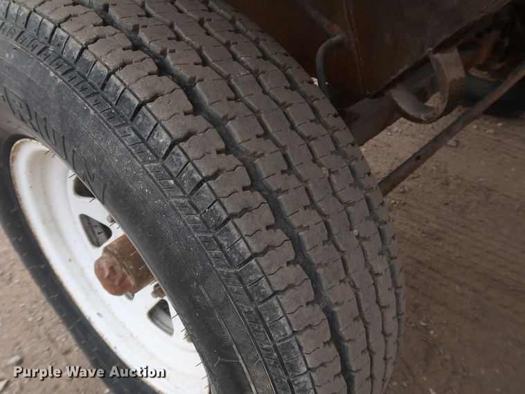 image for item DK3558 1998 Broce RJ350  broom