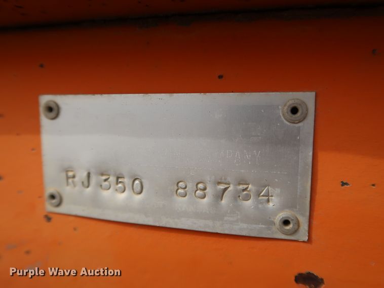 image for item DK3558 1998 Broce RJ350  broom