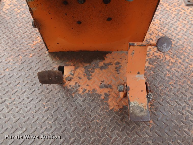 image for item DK3559 1998 Broce RJ350  broom