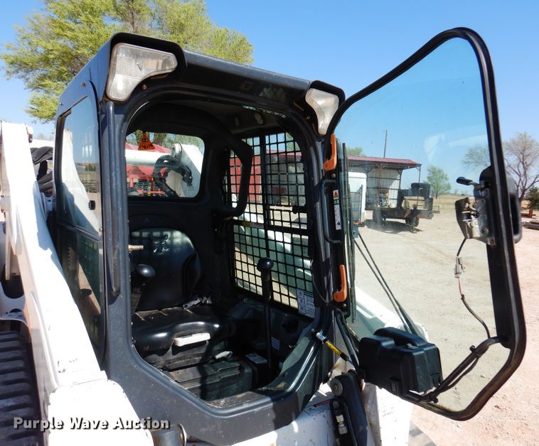 image for item DK4486 2016 Bobcat T770  tracked skid steer loader