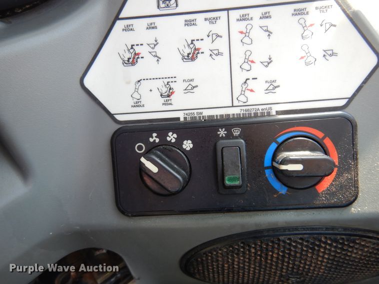 image for item DK4486 2016 Bobcat T770  tracked skid steer loader