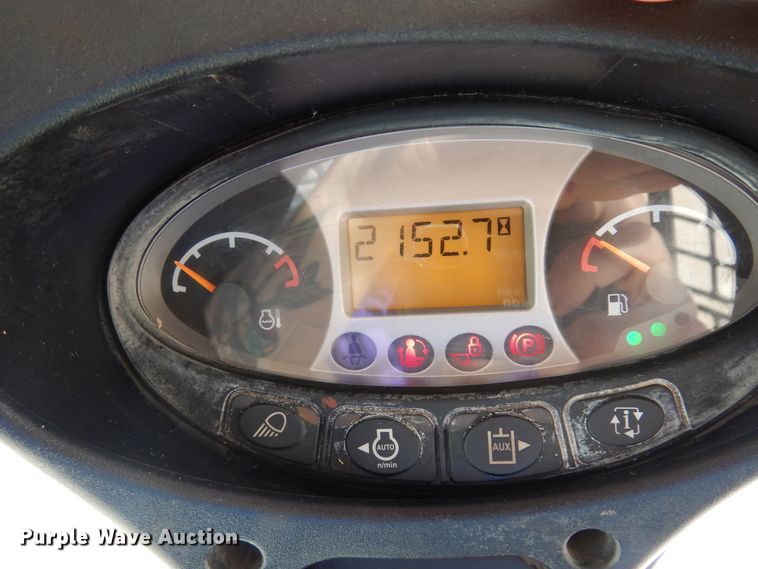 image for item DK4486 2016 Bobcat T770  tracked skid steer loader