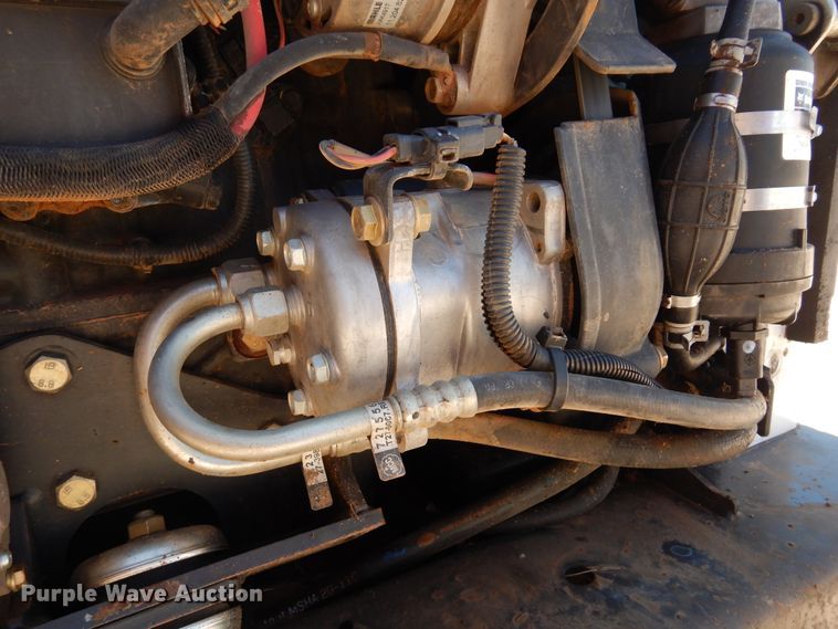 image for item DK4486 2016 Bobcat T770  tracked skid steer loader