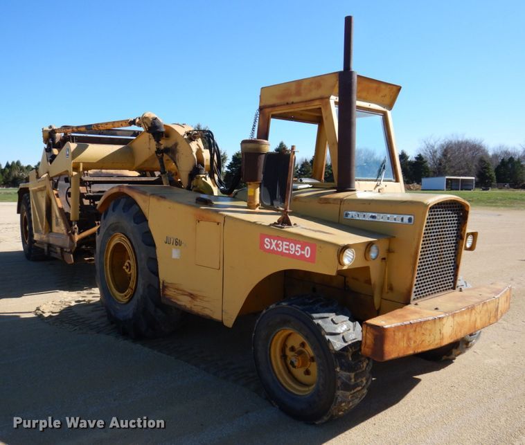 image for item DL3745 1975 John Deere 760A  elevating scraper
