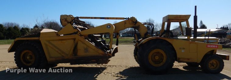 image for item DL3745 1975 John Deere 760A  elevating scraper