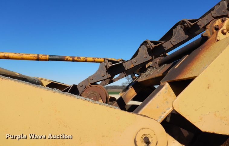 image for item DL3745 1975 John Deere 760A  elevating scraper