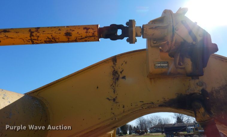 image for item DL3745 1975 John Deere 760A  elevating scraper