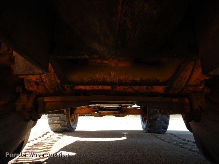 image for item DL3745 1975 John Deere 760A  elevating scraper