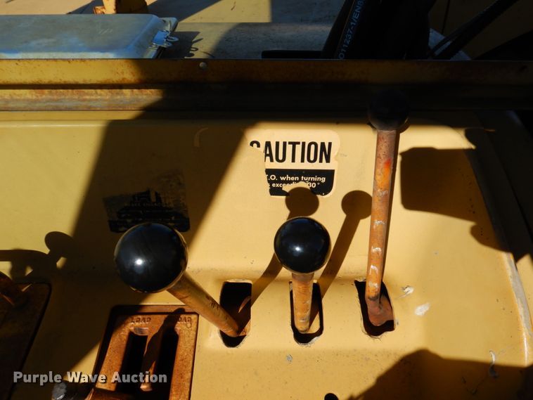 image for item DL3745 1975 John Deere 760A  elevating scraper