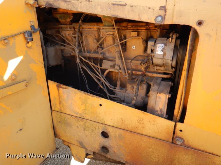 image for item DL3745 1975 John Deere 760A  elevating scraper