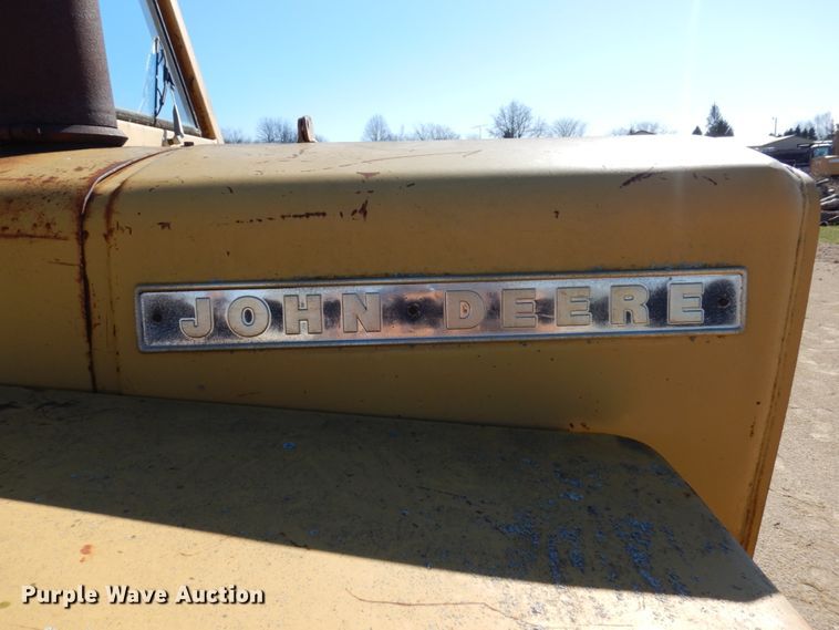 image for item DL3745 1975 John Deere 760A  elevating scraper
